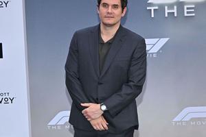 Bang Showbiz / John Mayer has split from the influencer