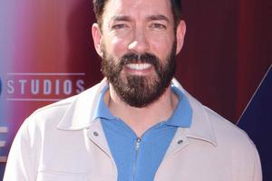 Bang Showbiz / TV personality Drew Scott