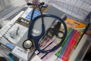 (Erica S. Lee for KFF Health News)/KFF HEALTH/TNS