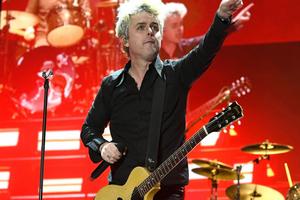 Bang Showbiz / Billie Joe Armstrong will be part of the Ramones supergroup