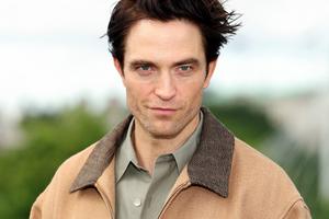 Bang Showbiz / Robert Pattinson enjoys playing the villain