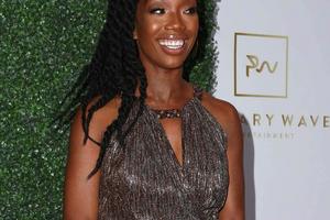 Bang Showbiz / Brandy on why she issued response to body shamers