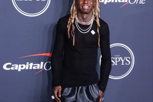 Bang Showbiz / Lil Wayne's PA demands revealed in court documents