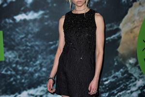 Bang Showbiz / Taylor Momsen pays heartfelt tribute after her 'protector' and 'confidant' dies