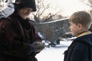 Bang Showbiz / Brenda Fricker played the Pigeon Lady in Home Alone 2