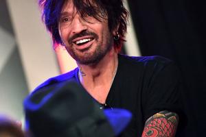 Bang Showbiz / Tommy Lee used to work as an escort