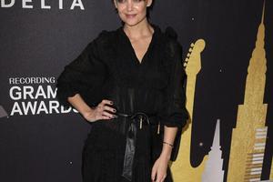 Bang Showbiz / Katie Holmes has been romantically linked with Jason Bard Yarmosky