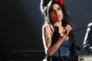 Bang Showbiz / Amy Winehouse's dad loses court bid.