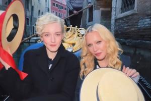 Bang Showbiz / Julia Garner and Madonna in Venice during The Studio filming (c) Instagram