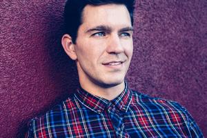 Bang Showbiz / Andy Grammer is a dad of three