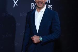 Bang Showbiz / Aaron Rodgers has reunited with his family