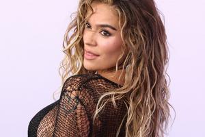 Bang Showbiz / Karol G brings in heavyweight collaborators.