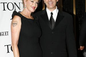 Bang Showbiz / Melanie Griffith and Antonio Banderas have remained friends