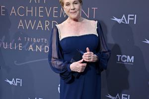 Bang Showbiz / Dame Julie Andrews won't be back for The Princess Diaries 3