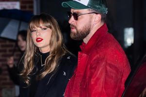 Bang Showbiz / Travis Kelce and Taylor Swift 'feel really grateful' after MSG wedding