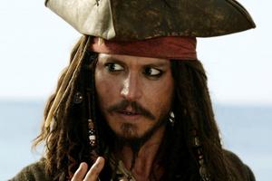 Bang Showbiz / Johnny Depp as Captain Jack Sparrow