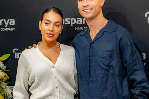 Bang Showbiz / Cristiano Ronaldo and Georgina Rodriguz won't rule out more kids