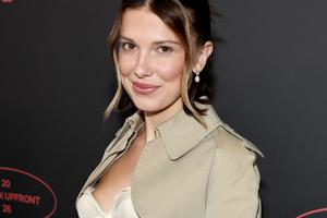 Bang Showbiz / Millie Bobby Brown's dog is a' genius'.