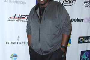 Bang Showbiz / Quinton Aaron believes he will walk again