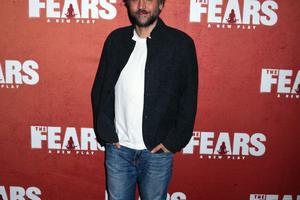 Bang Showbiz / Josh Radnor isn't that close to his How I Met Your Mother castmates