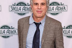 Bang Showbiz / Mark Ruffalo has been given a dressing down after becoming embroiled in an extraordinary public clash with Paramount