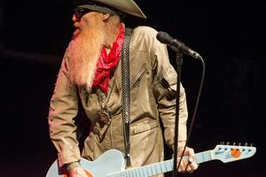 Bang Showbiz / ZZ Top