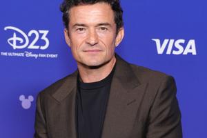 Bang Showbiz / Orlando Bloom will be honored in Venice next month as the Pirates of the Caribbean and Lord of the Rings star prepares to unveil his latest film at one of cinema's biggest international festivals