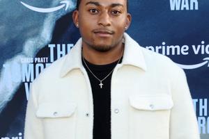 Bang Showbiz / Camron Jones has been cast in Snoop