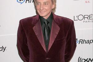 Bang Showbiz / Barry Manilow is taking a break
