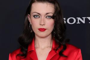 Bang Showbiz / Violet Grohl has lost her voice just days before she's due to make her Reading and Leeds debut