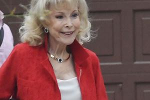 Bang Showbiz / Actress Barbara Eden