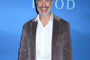 Bang Showbiz / The White Lotus' Murray Bartlett