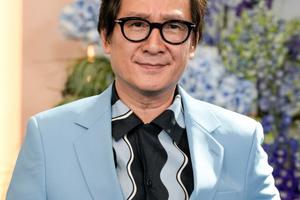 Bang Showbiz / Indiana Jones and the Temple of Doom's Ke Huy Quan