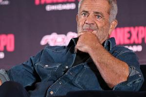 Bang Showbiz / Mel Gibson has addressed the controversy