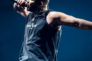 Bang Showbiz / Drake appears to be teasing a remix of Ella Langley's Choosin' Texas