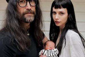 Bang Showbiz / Sean Lennon is a first-time father