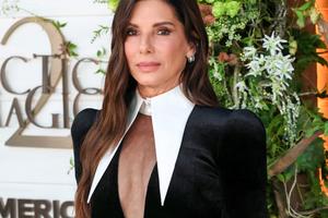 Bang Showbiz / Sandra Bullock takes advice from her children.