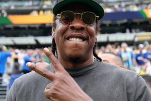 Bang Showbiz / Jay-Z was warned over strict curfew at London shows