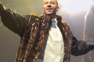 Bang Showbiz / Macklemore is facing a backlash for his 'Free Palestine' protest at Ed Sheeran's concert