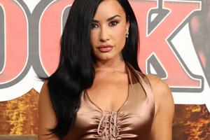 Bang Showbiz / Demi Lovato had a surprise reunion during Camp Rock 3
