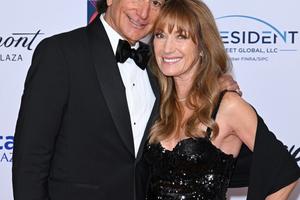Bang Showbiz / Jane Seymour and John Zambetti celebrate their anniversary every month.