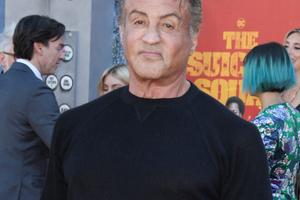 Bang Showbiz / Sylvester Stallone felt pressure to look a certain way