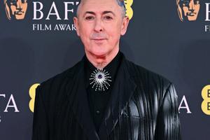 Bang Showbiz / Alan Cumming is baffled by the new Avengers movie