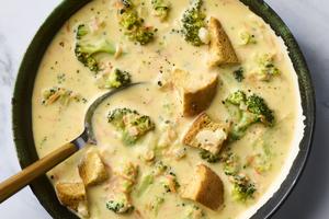 Broccoli cheddar soup is creamy, cheesy and easy to make. (Alex Lepe/TCA)