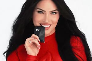 Bang Showbiz / Megan Fox promotes Ro Sparks (c) Instagram/Ro