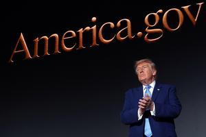 U.S. President Donald Trump applauds on stage during the America.gov launch event at Andrew W. Mellon Auditorium on Sept. 29, 2026, in Washington, D.C. (Kevin Dietsch/Getty Images/TNS)