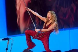 Bang Showbiz / Shakira broke an Amazon Music streaming record with her Madrid show