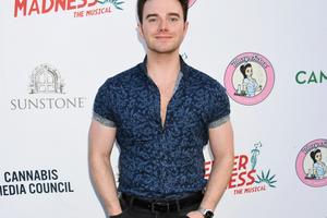 Bang Showbiz / Chris Colfer felt uncomfortable with fan fiction