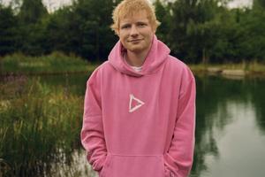 Bang Showbiz / Ed Sheeran's cousin keen to make up after bitter feud