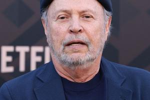 Bang Showbiz / Comedian Billy Crystal